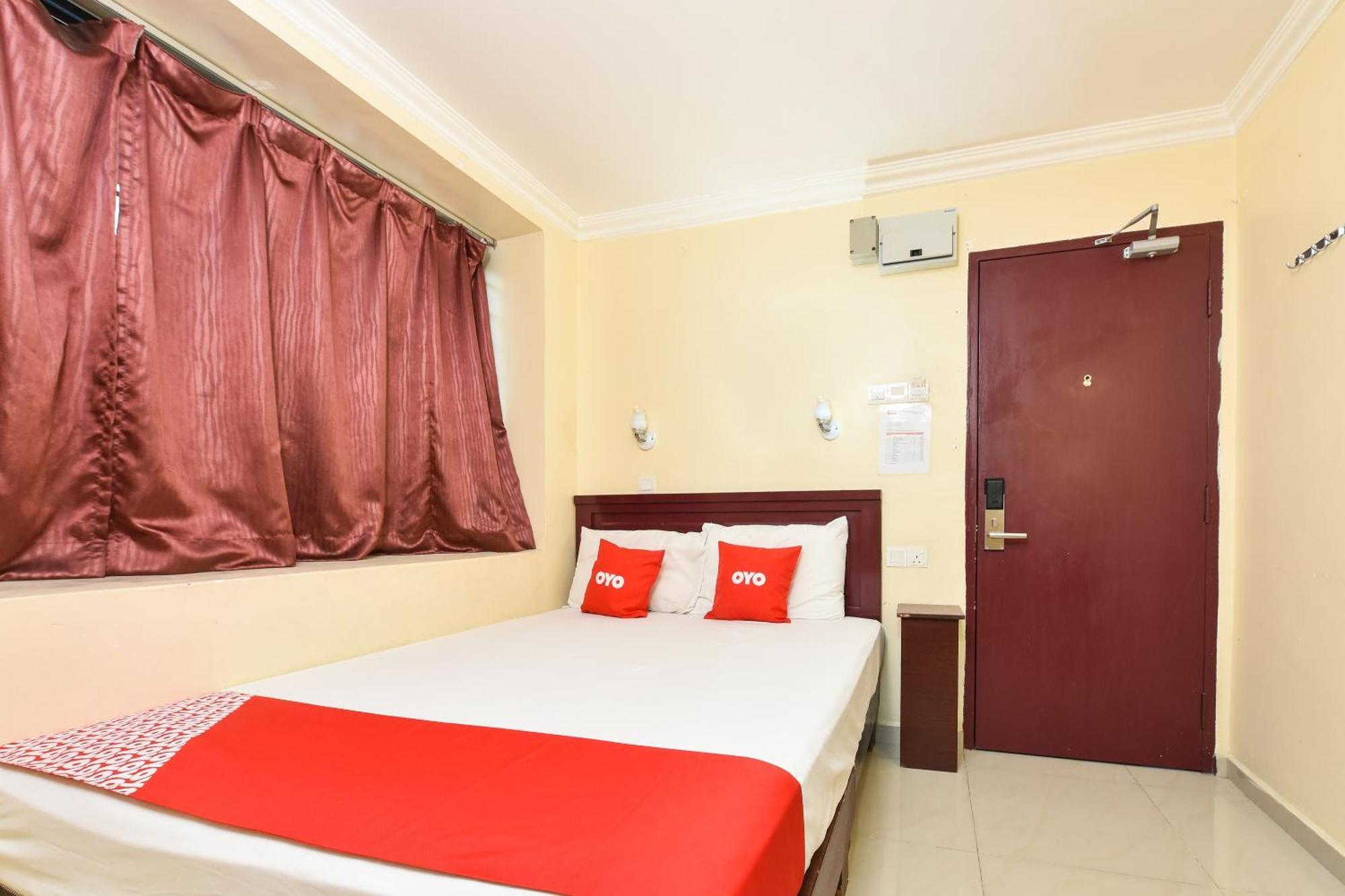 Super Oyo 90562 J Hotel Pj Petaling Jaya Exterior photo